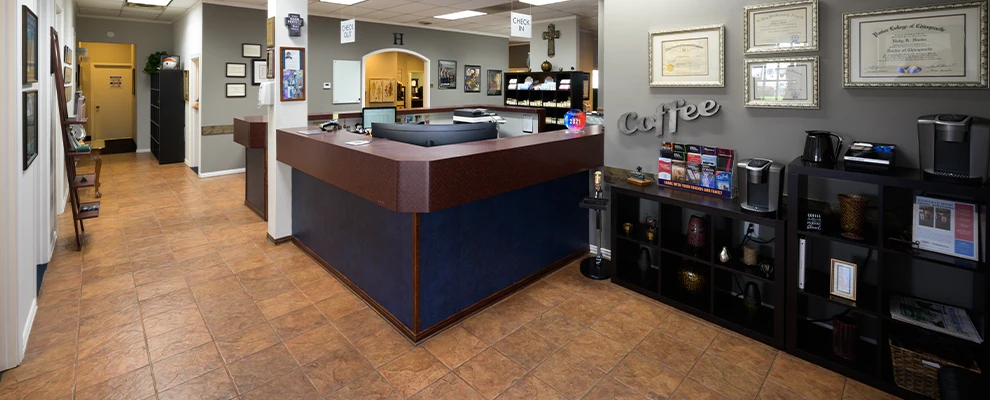 Chiropractic Dallas TX Front Desk